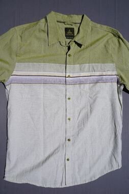 PrAna Short Sleeve Button Front Casual Shirt Mens Size XL ......................